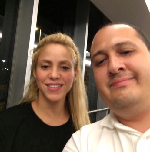 www_shakirabrasil_com~01~1.jpg