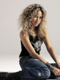 www_shakirabrasil_com00009~53.jpg