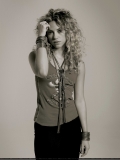 www_shakirabrasil_com00010~49.jpg