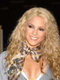 www_shakirabrasil_com00025~11.jpg
