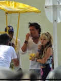 www_shakirabrasil_com0002~26.jpg