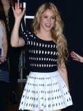 www_shakirabrasil_com00033~18.jpg