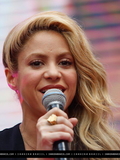 www_shakirabrasil_com00036~11.jpg