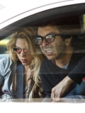 www_shakirabrasil_com0003~20.jpg