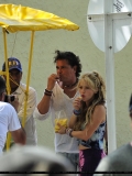 www_shakirabrasil_com0004~23.jpg
