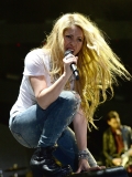 www_shakirabrasil_com00061~13.jpg