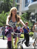 www_shakirabrasil_com0013~11.jpg