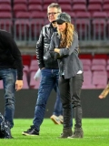 www_shakirabrasil_com0014~11.jpg