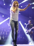 www_shakirabrasil_com00173~12.jpg