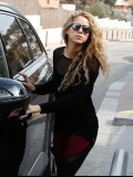 www_shakirabrasil_com0017~4.jpg