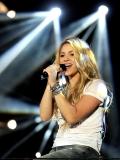 www_shakirabrasil_com00271~11.jpg