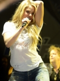 www_shakirabrasil_com00272~11.jpg