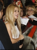 www_shakirabrasil_com_05~9.jpg