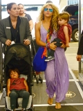 www_shakirabrasil_com_22~0.jpg