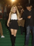 www_shakirabrasil_com_26~3.jpg