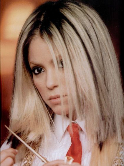 www_shakirabrasil_com00003~37.jpg