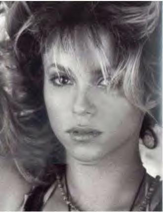 www_shakirabrasil_com00016~21.jpg