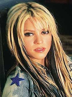 www_shakirabrasil_com00018~21.jpg