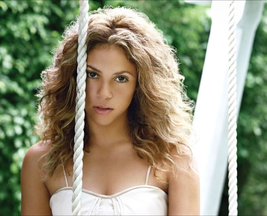 www_shakirabrasil_com00018~30.jpg