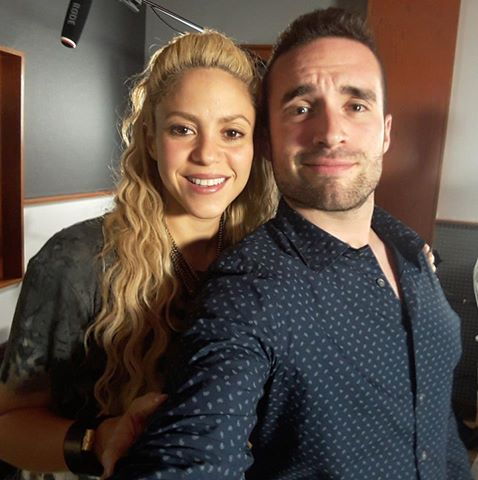 www_shakirabrasil_com_0005~3.jpg