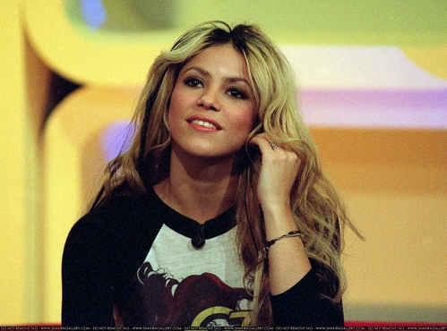 SUNRGIA_SHAKIRA_12.jpg