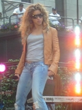 394519698kjIyca_ph5B15D.jpg