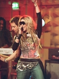 SUNRGIA_SHAKIRA_11.jpg