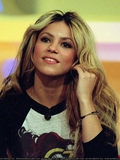 SUNRGIA_SHAKIRA_12.jpg