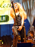 shakira-05.jpg