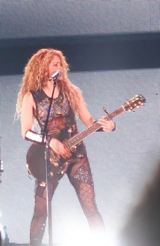www_shakirabrasil_com00006.jpg