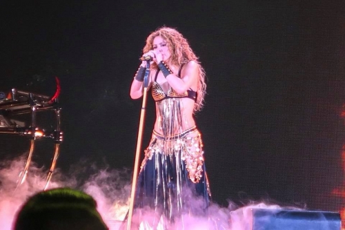www_shakirabrasil_com00013.jpg