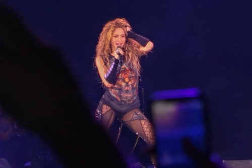www_shakirabrasil_com00023.jpg